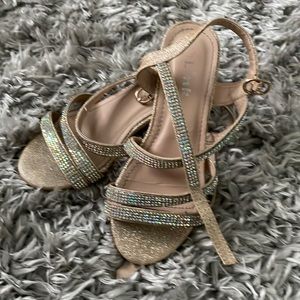 Rhinestone golden girls heel sandal size 13